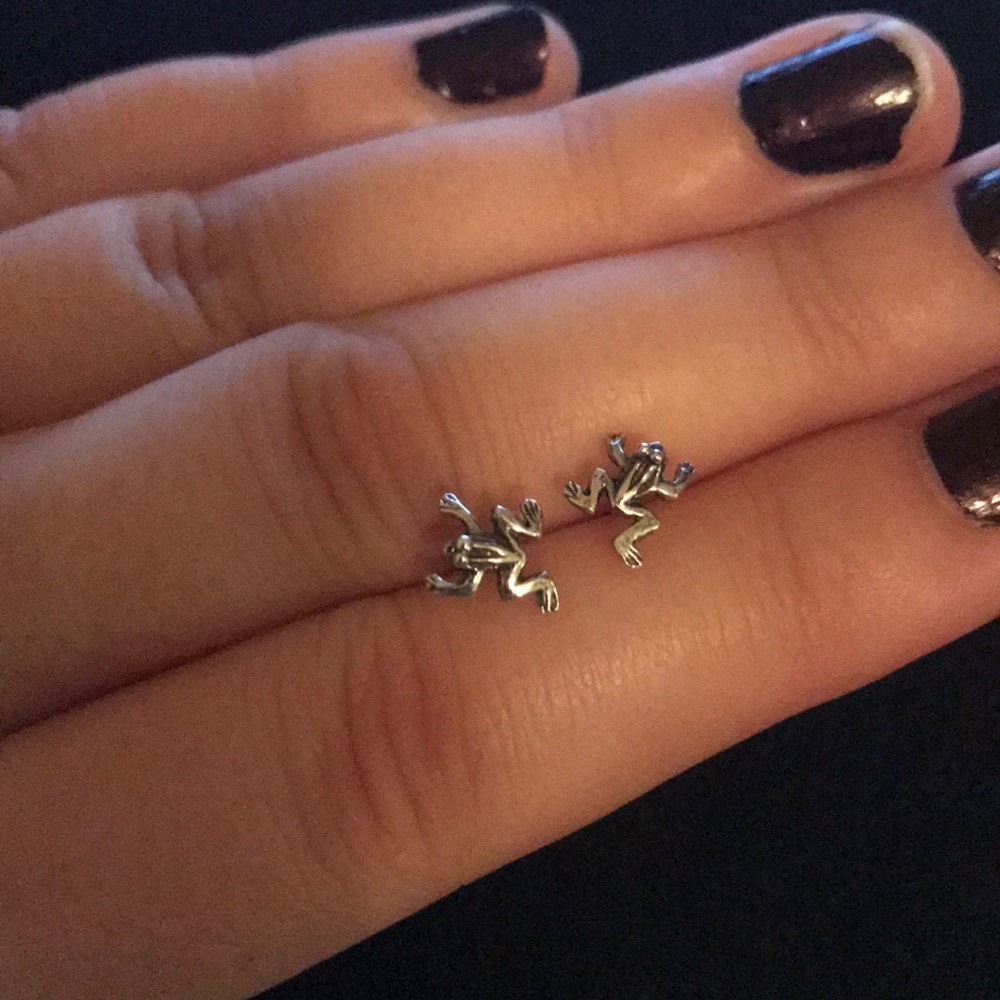Sterling silver .925 frog earrings
